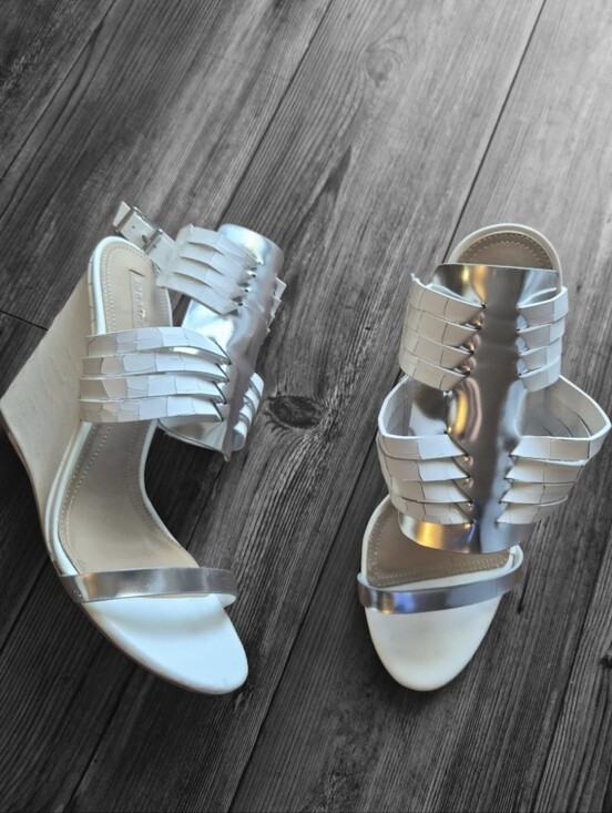 BCBGMaxAzria Shoes - BCBGMaxAzria Vanny White and Metallic Silver Wedge Sandals- Size 10
